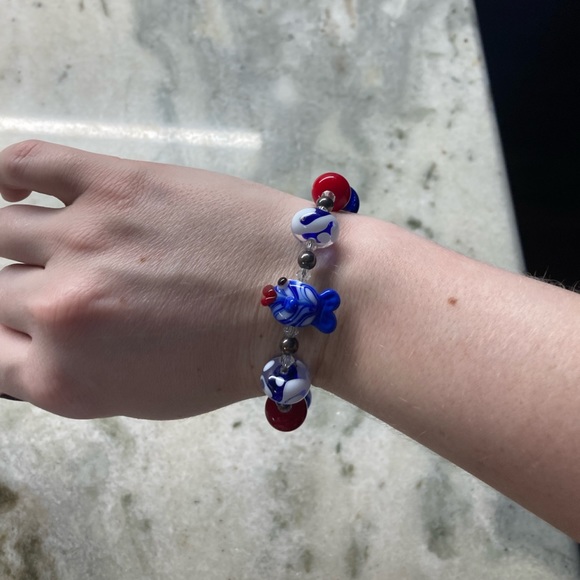 Handmade Artisan Red/White/Blue Glass Beaded Bracelet - Picture 5 of 6
